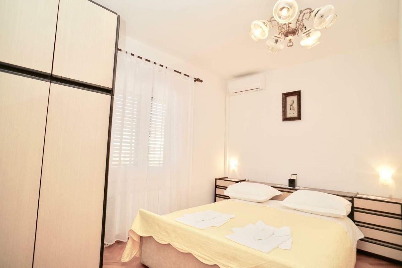 House Mariposa Hotel Trogir Luaran gambar